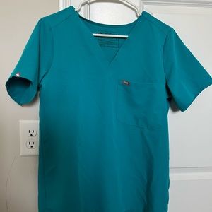 FIGS Catarina One-Pocket Scrub Top